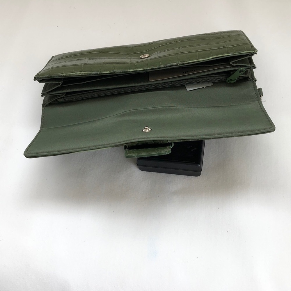 Wallet - Picture 4 of 5